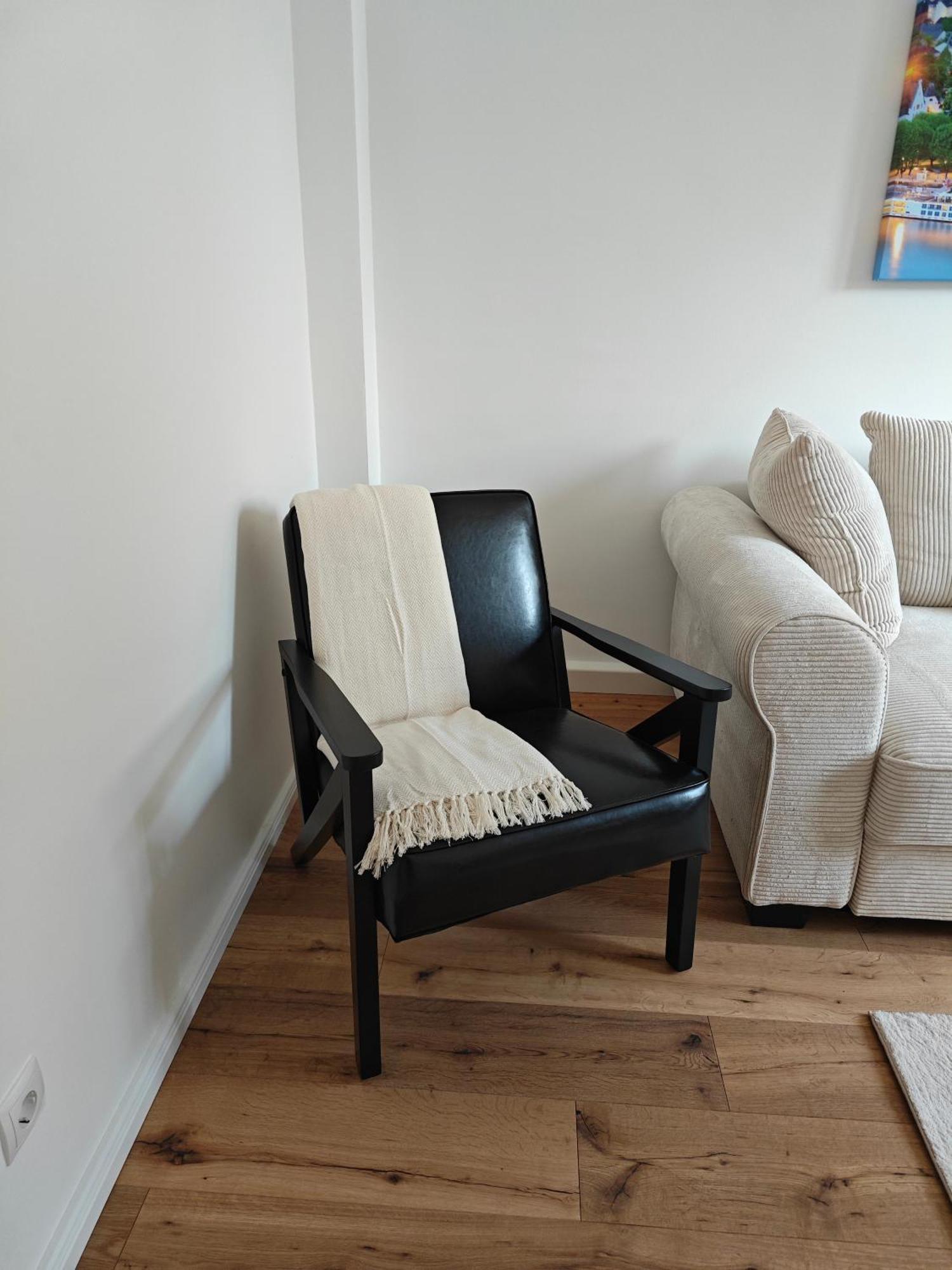 Charmante 2 Zimmer-Wohnung Mit Fahrradstellplaetzen Koblenz  Exterior foto